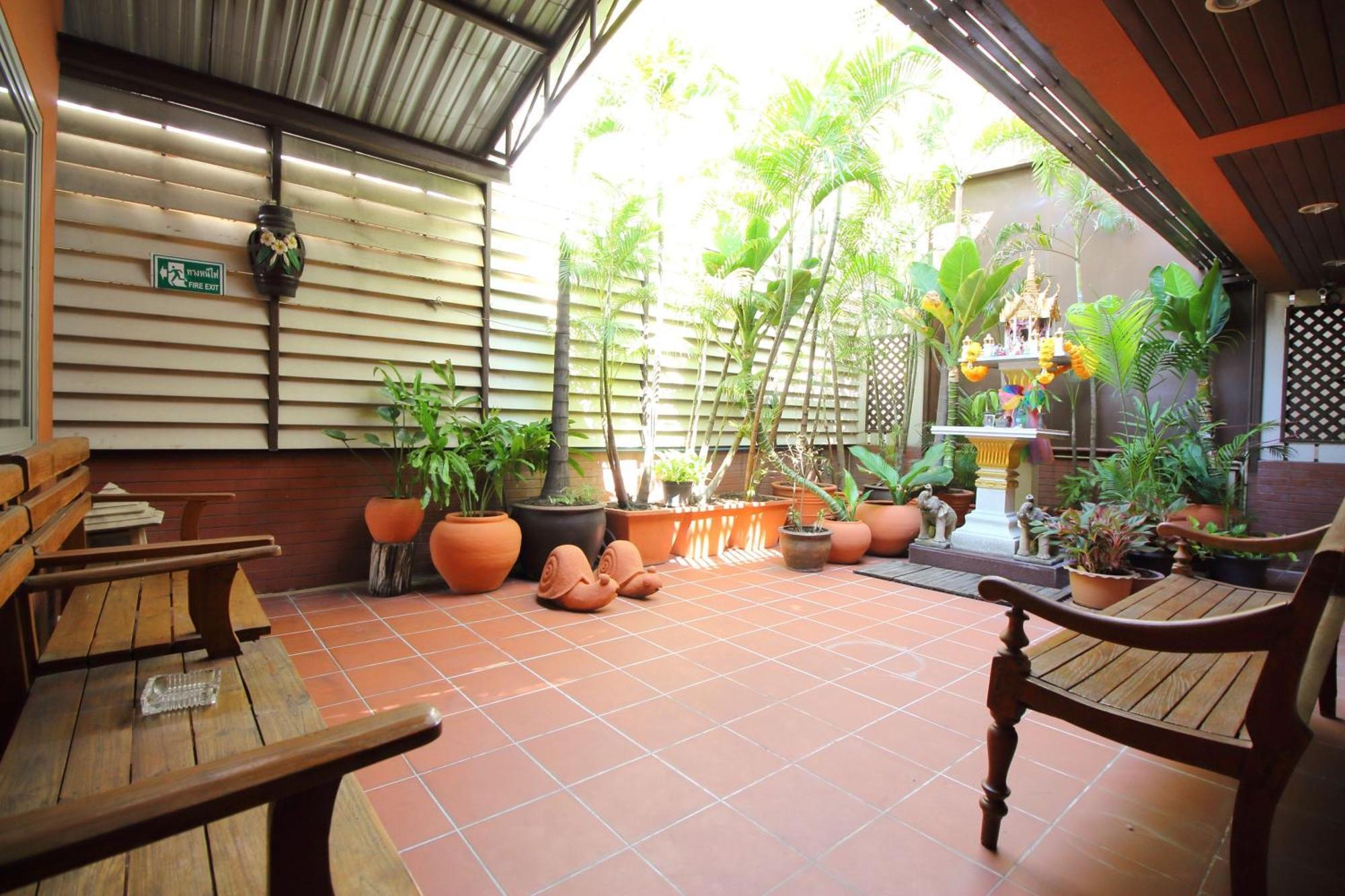 Danceter Pannee Khaosan Apartment *